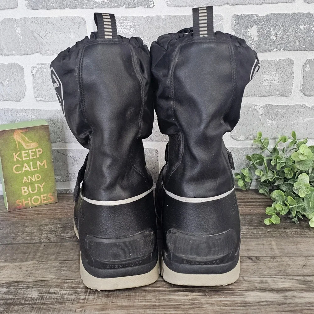 Keen Warm Waterproof Winter Boots 1026753 Black 400g‎ Insulated Youth Size 7
